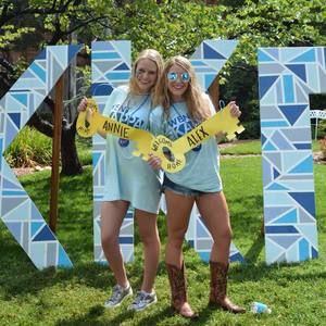 Meet your Posher, Annie